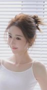 操纵权柄为特定关系人谋取利